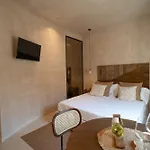 Essenza Boutique شقة *