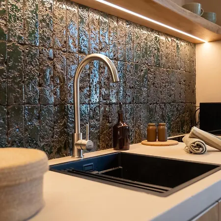 Essenza Boutique 切法卢