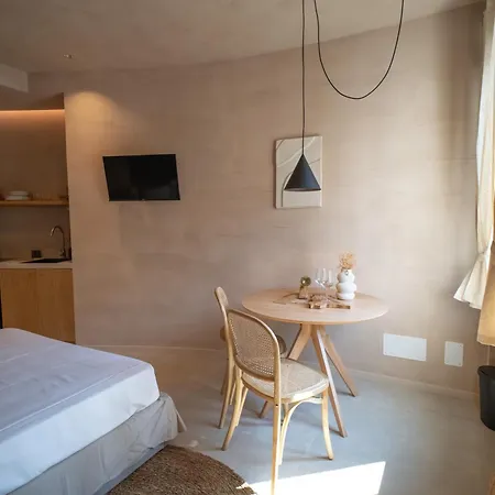 公寓 Essenza Boutique 切法卢