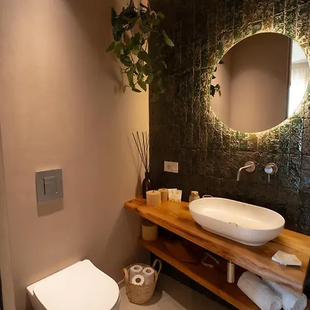 Essenza Boutique شقة